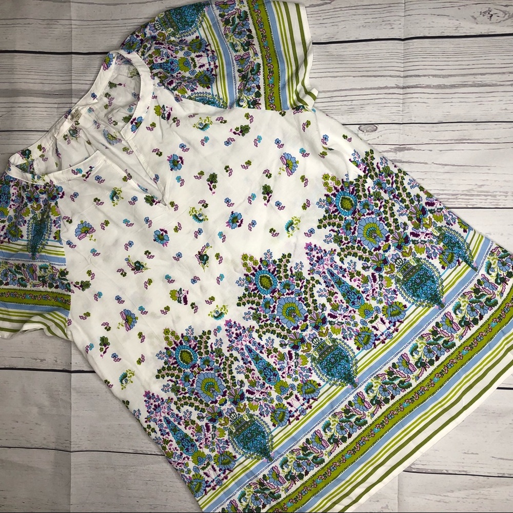 🌺 3/$25 fun2fun Flowy Spring Shirt Medium - Picture 1 of 2